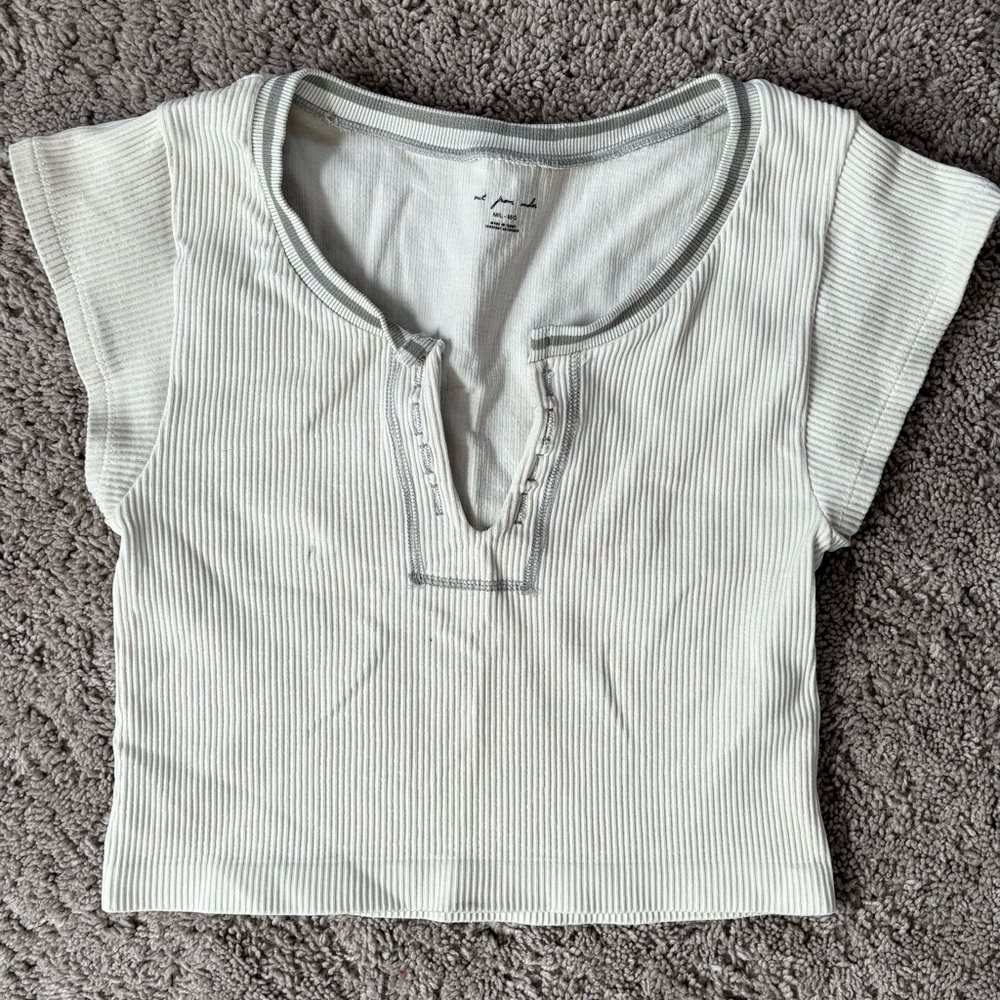 Urban Outfitters White Ribbed Top